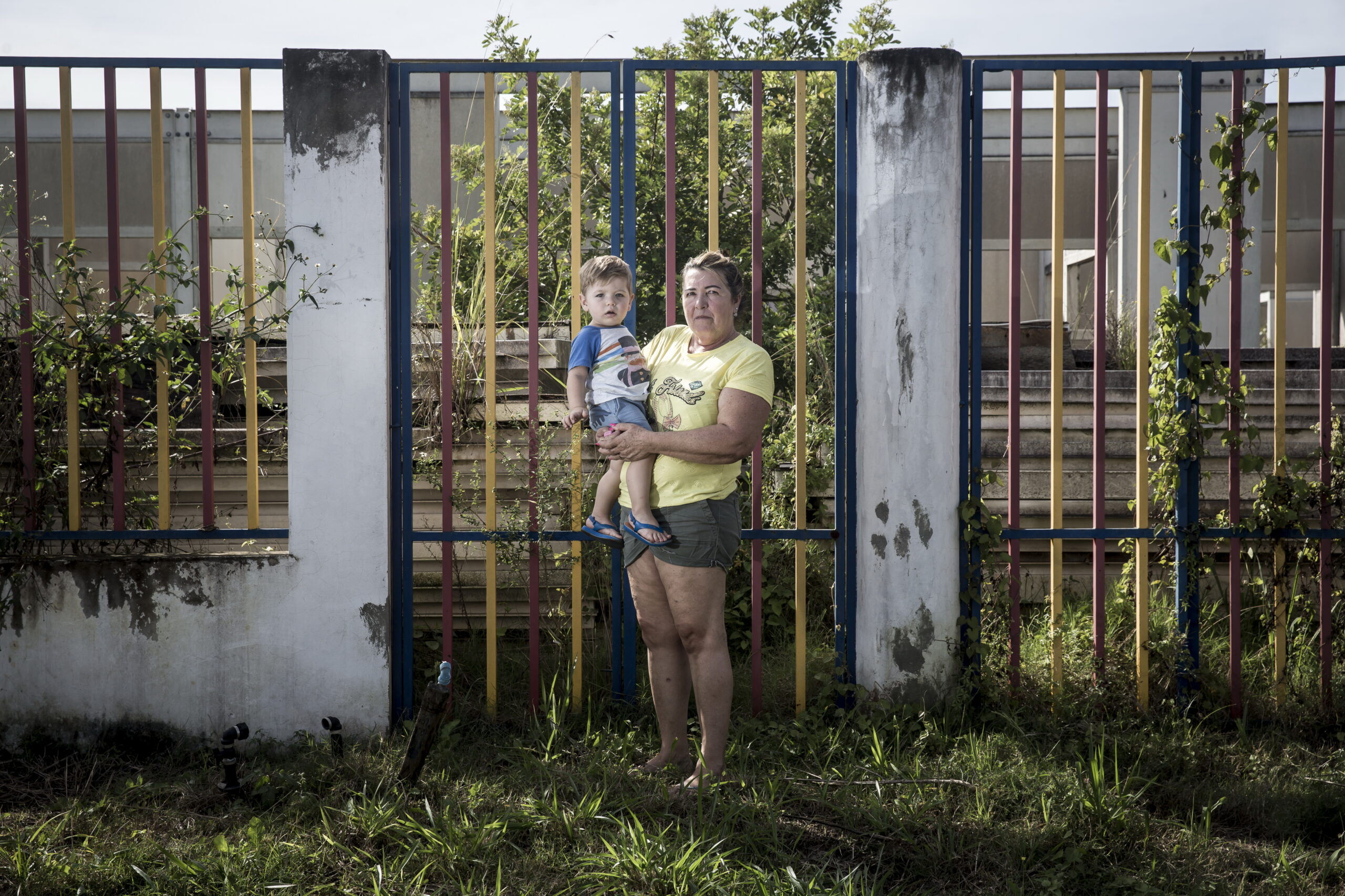 Without the Curumim Street crèche, Marilene Moretto looks after her grandson Matheus. André Ávila/Agencia RBS.